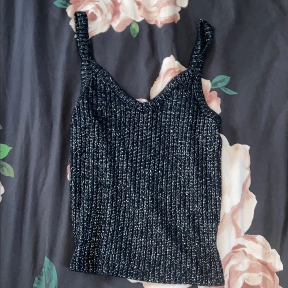 Sparkling black tank top!